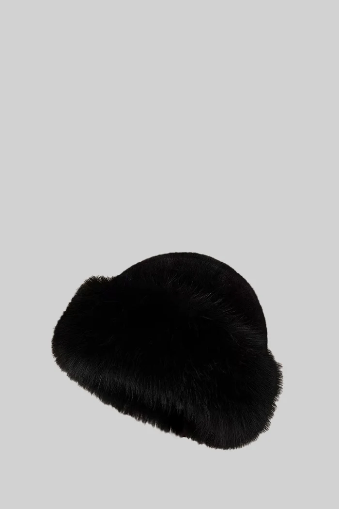 Furry Hat With Wide Brim