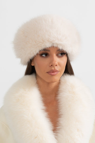 Furry Hat With Wide Brim