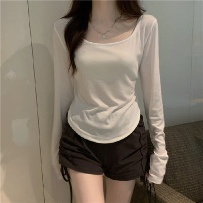 Essential Scoop Neck Long Sleeve Top