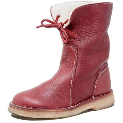 Waterproof boots with wool lining