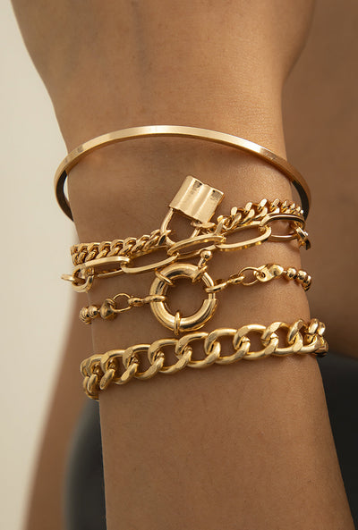 LAYERED GOLD BRACELETS SET