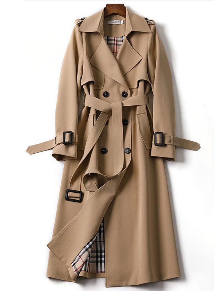 Coat with double buttons